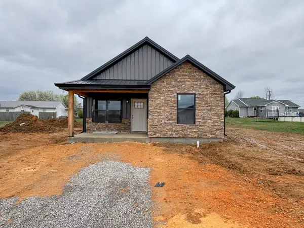 169 Edgewood Dr, Hohenwald, TN 38462