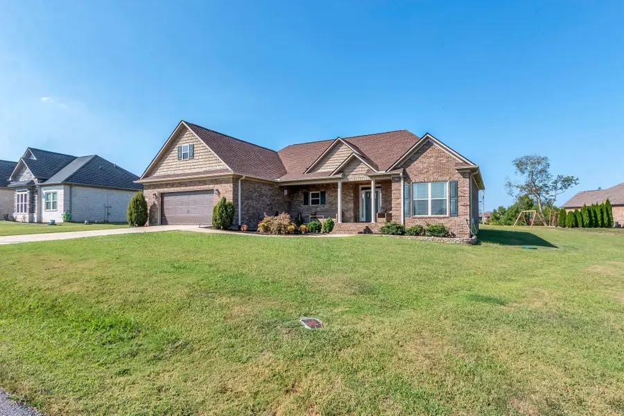 2614 Etna Dr, Chapel Hill, TN 37034 - #2