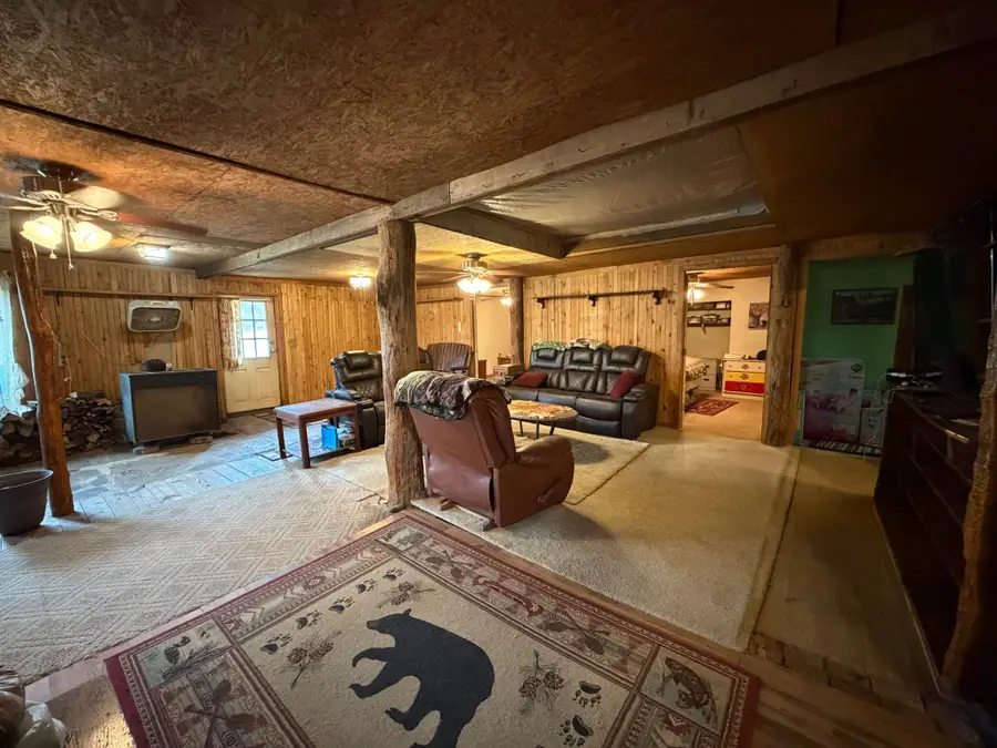 262 Hiwassee Rd, Crossville, TN 38572 - #2