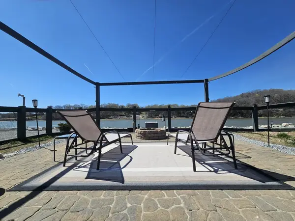 1803 Hardin Bottom River Rd, Clifton, TN 38425