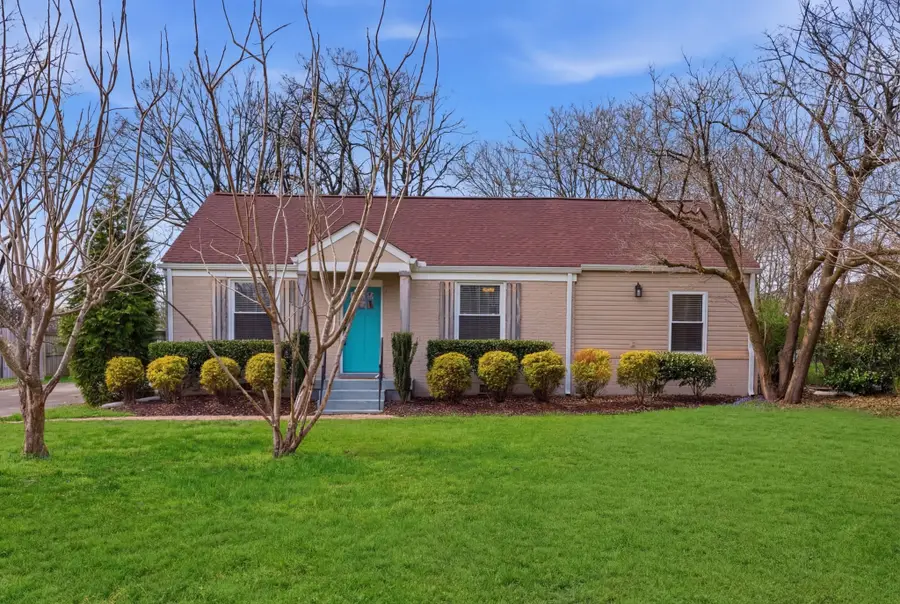 2411 Milton Dr, Nashville, TN 37216 - #2