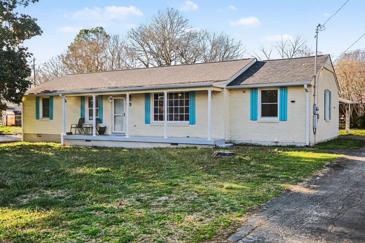 3002 Knud Dr, Columbia, TN 38401 - #1