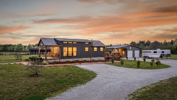 1765 Sugartree Springs Rd, Belvidere, TN 37306