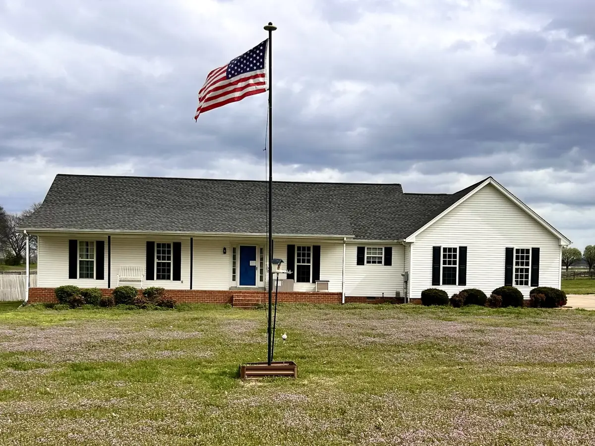 766 Rock Springs Rd, Castalian Springs, TN 37031 - #1