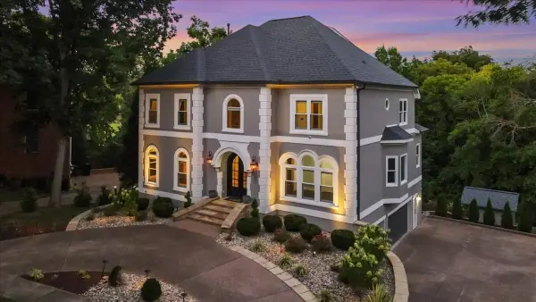 508 Chippenham Ct, Franklin, TN 37069