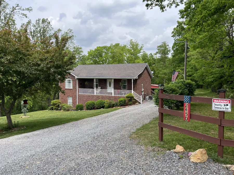 2450 Scotty Parker Rd, Portland, TN 37148 - #2