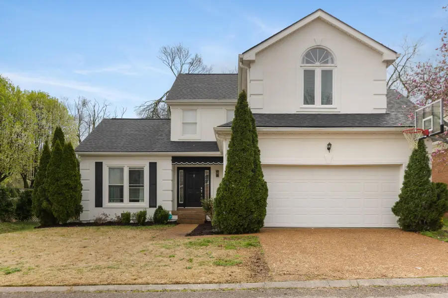 201 Deer Park Ln, Franklin, TN 37069 - #2