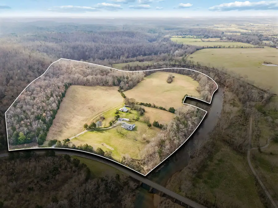 6200 Pinewood Rd, Nunnelly, TN 37137 - #3