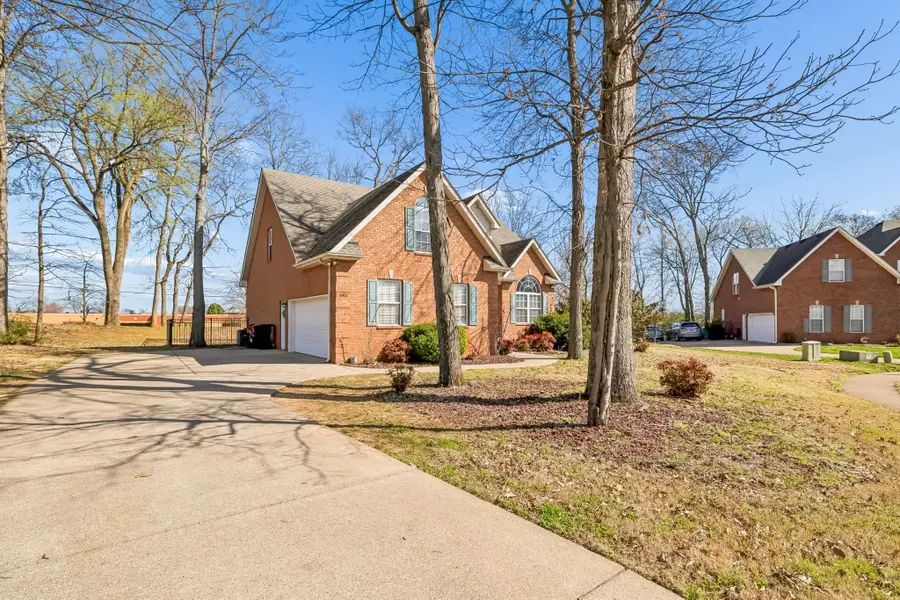 4901 Cally St, Murfreesboro, TN 37128 - #3