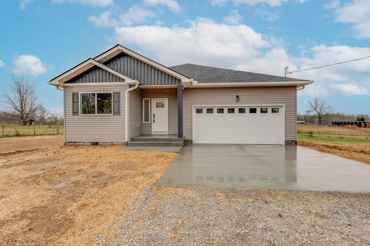 9426 Elk Ridge Rd, Mount Pleasant, TN 38474 - #1