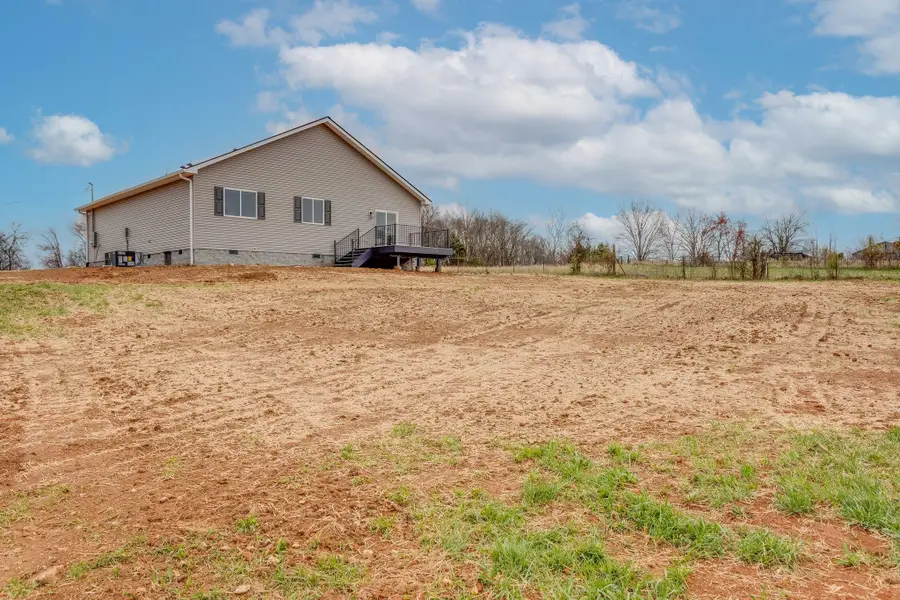 9426 Elk Ridge Rd, Mount Pleasant, TN 38474 - #2