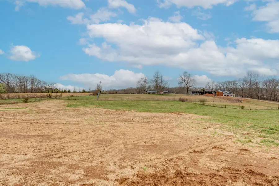 9426 Elk Ridge Rd, Mount Pleasant, TN 38474 - #3