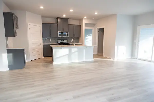 2044 Skippack Pvt Circle, Gallatin, TN 37066