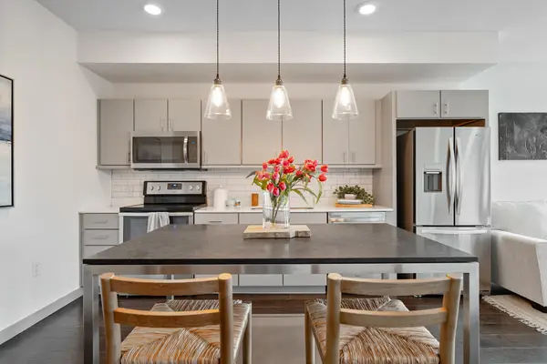 400 Herron Dr #106, Nashville, TN 37210