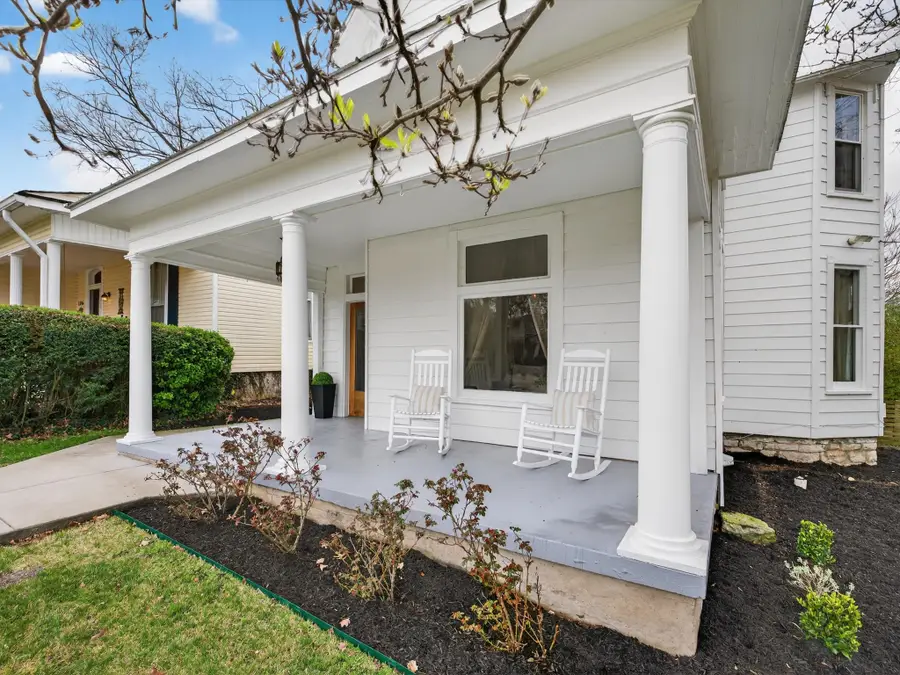 1104 S High St, Columbia, TN 38401 - #2