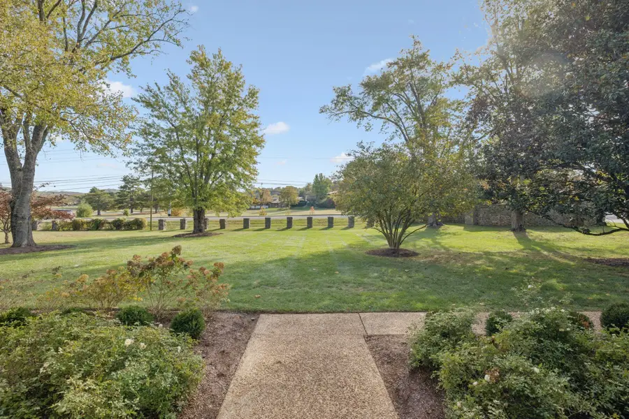 8210 Moores Ln, Brentwood, TN 37027 - #2