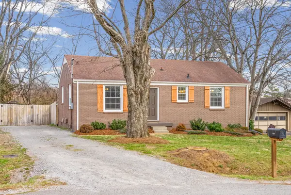 102 Desoto Dr, Nashville, TN 37210