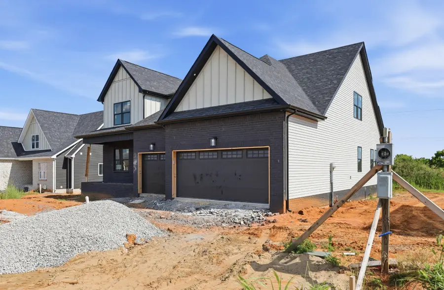 226 Low Plains Ln, Clarksville, TN 37043 - #2