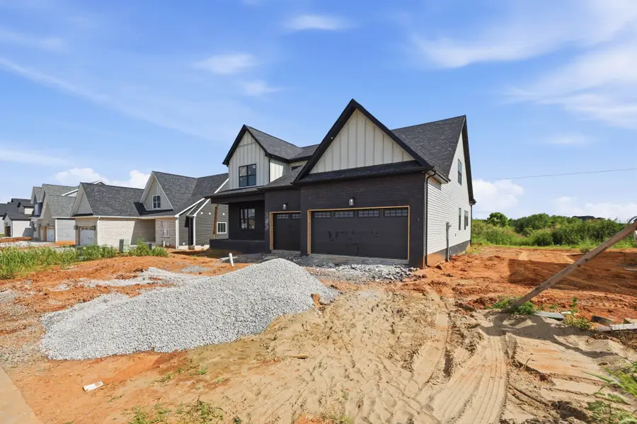 226 Low Plains Ln, Clarksville, TN 37043 - #3