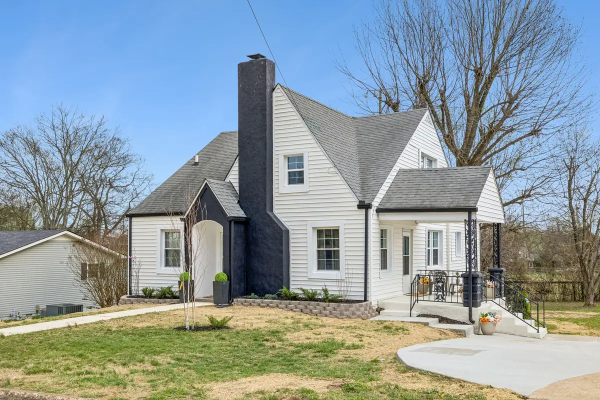 306 Lawrence St, Mount Pleasant, TN 38474 - #1