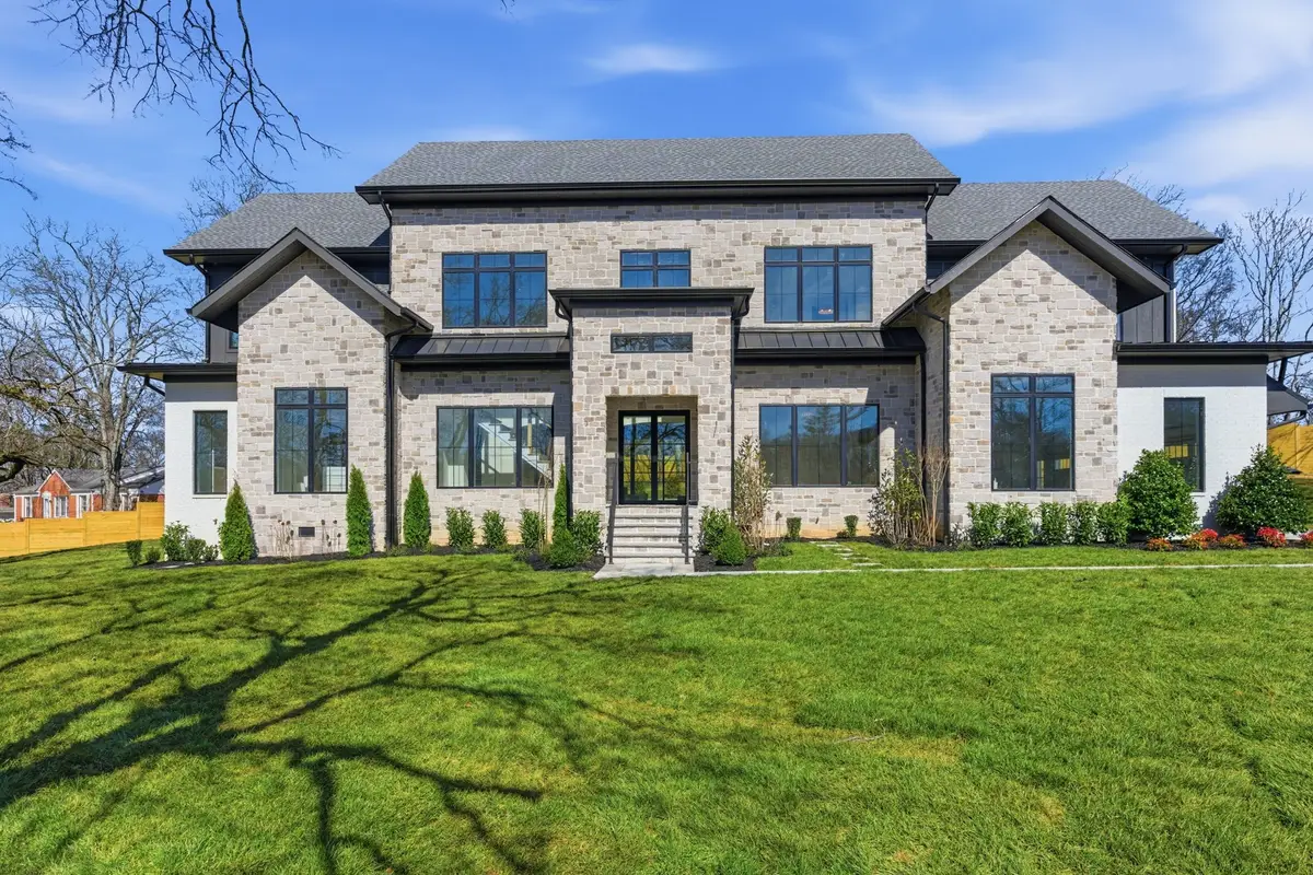 6612 Fleetwood Dr, Nashville, TN 37209 - #1