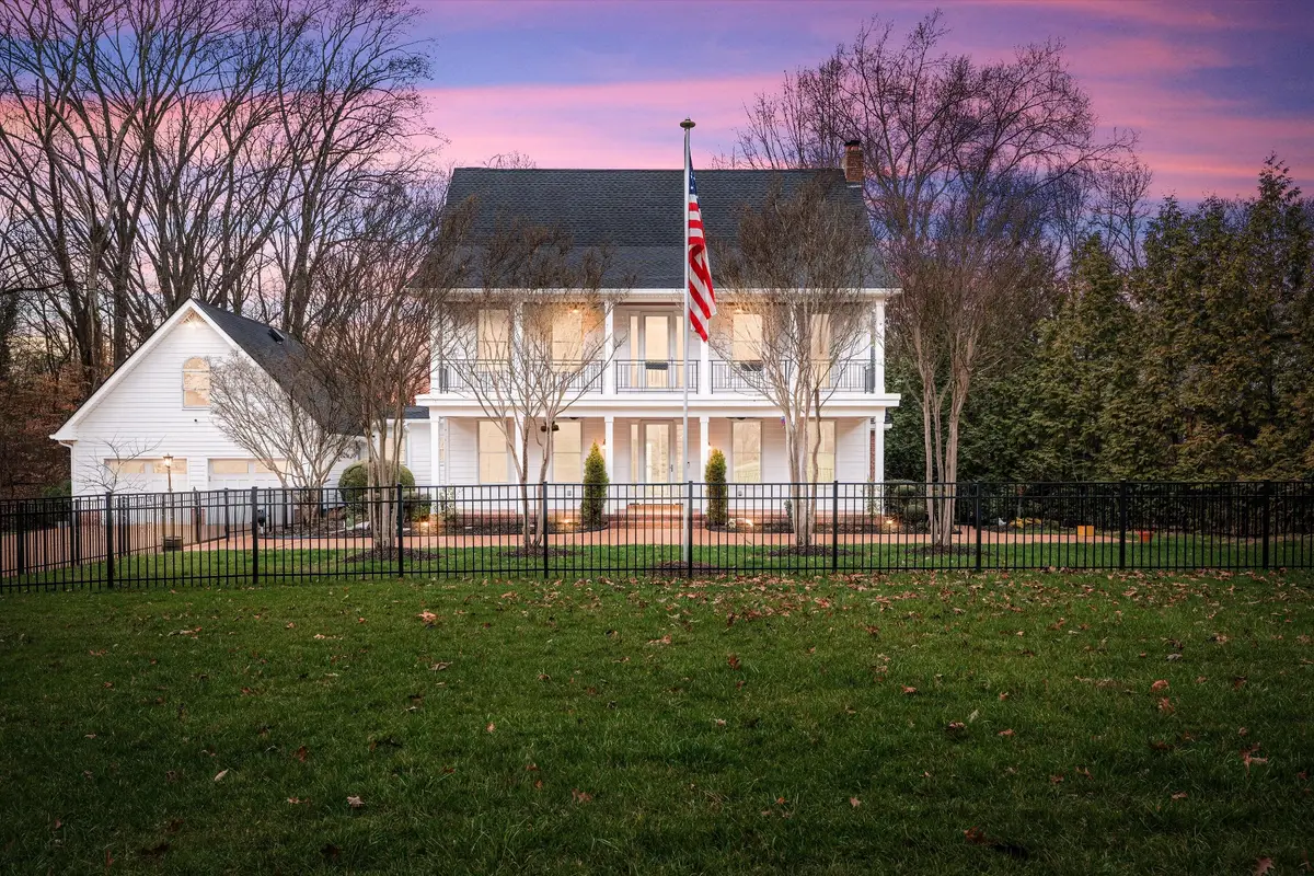 3863 Saundersville Ferry Rd, Mount Juliet, TN 37122 - #1