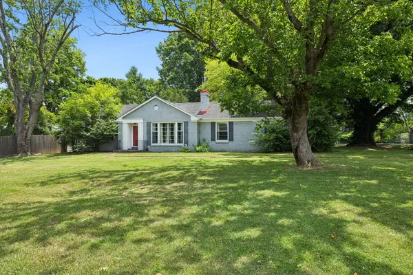 2009 Lebanon Pike, Nashville, TN 37210