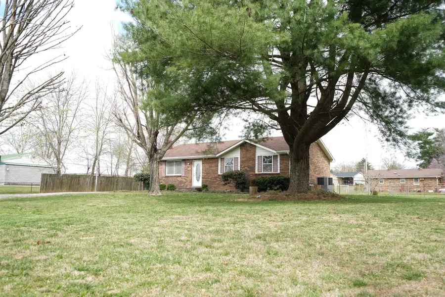 904 Hwy 52 E, Portland, TN 37148 - #3