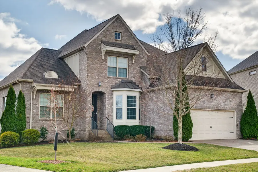 710 Burgess Dr, Goodlettsville, TN 37072 - #3