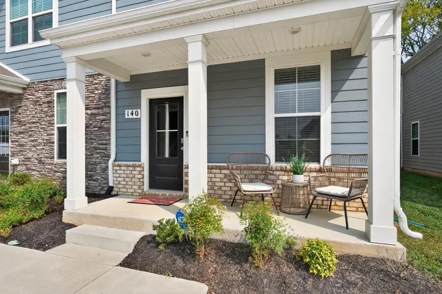 140 Grayson Cir, Chapel Hill, TN 37034 - #3