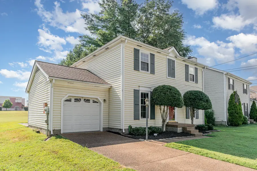 104 White Oak Ct, Hendersonville, TN 37075 - #2