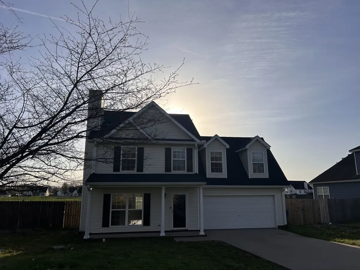 697 Crescent Rd, Murfreesboro, TN 37128 - #1