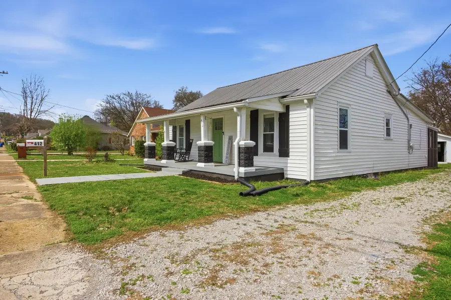 412 Wall St, Mount Pleasant, TN 38474 - #3