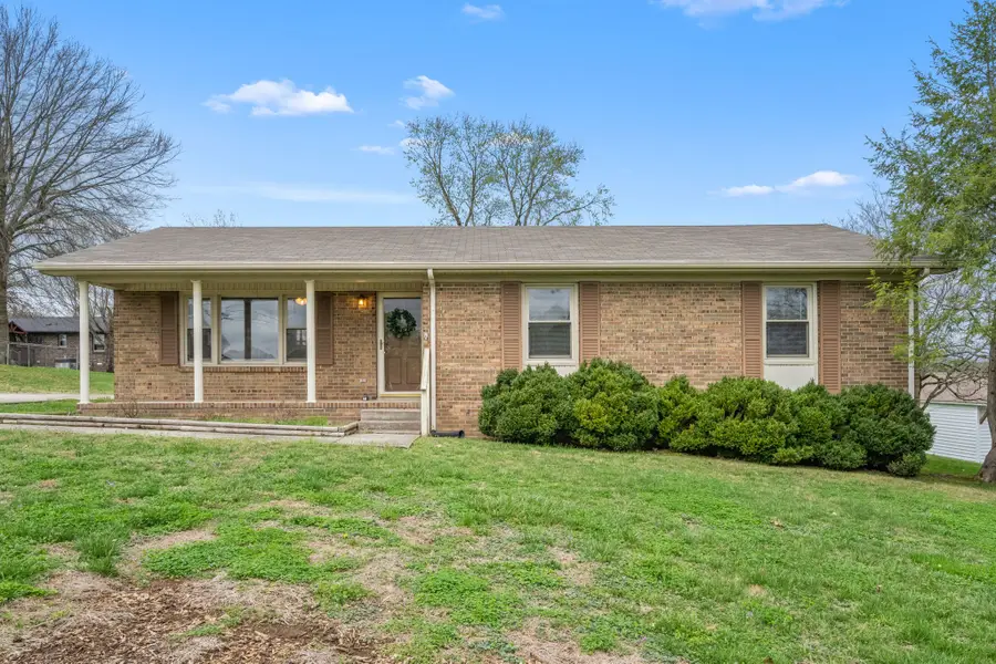 210 Lee Ave, Woodbury, TN 37190 - #2