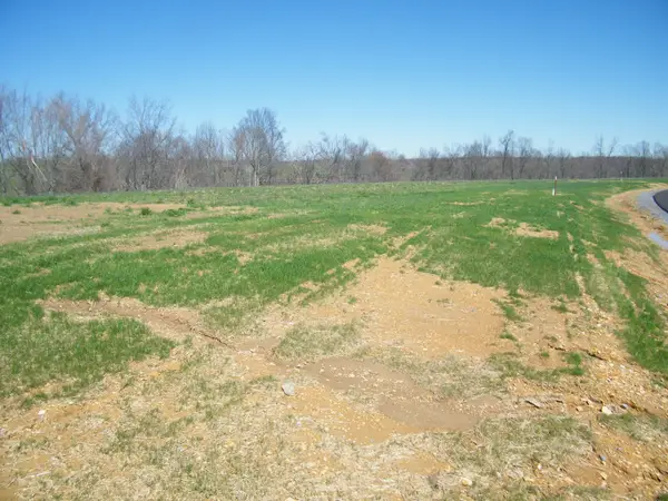 199 Daniel Lane, Westmoreland, TN 37186