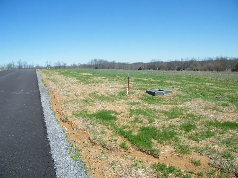 120 Daniel Lane, Westmoreland, TN 37186 - #2