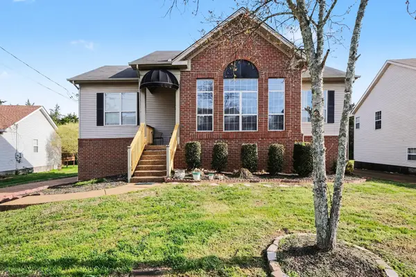 3777 Seasons Dr, Antioch, TN 37013