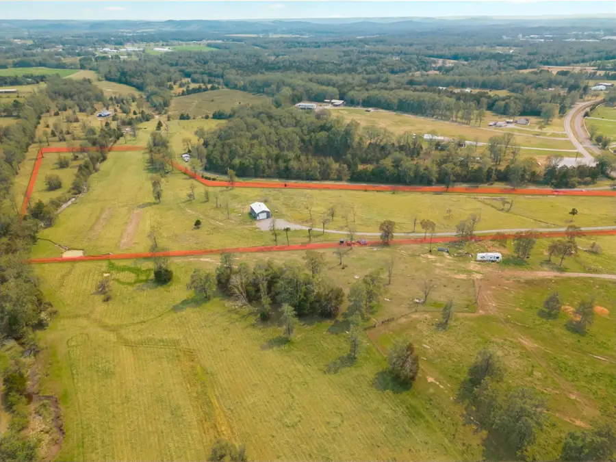 750 Railroad Rd, Wartrace, TN 37183 - #2
