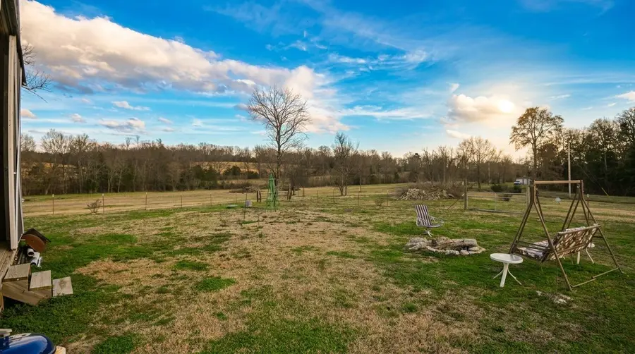 750 Railroad Rd, Wartrace, TN 37183 - #3