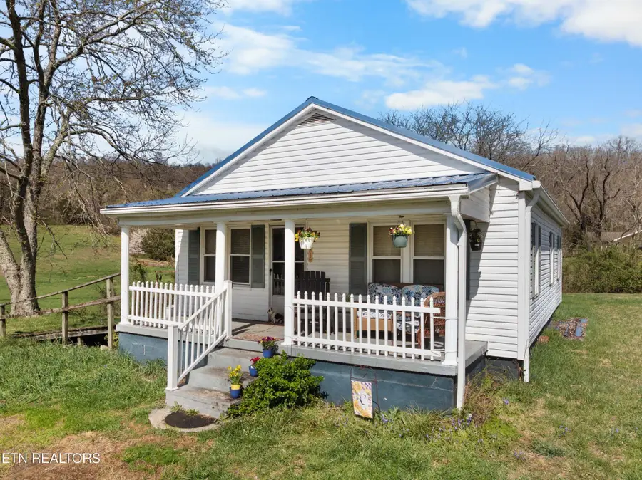 385 Hubbs Grove Rd, Maynardville, TN 37807 - #2