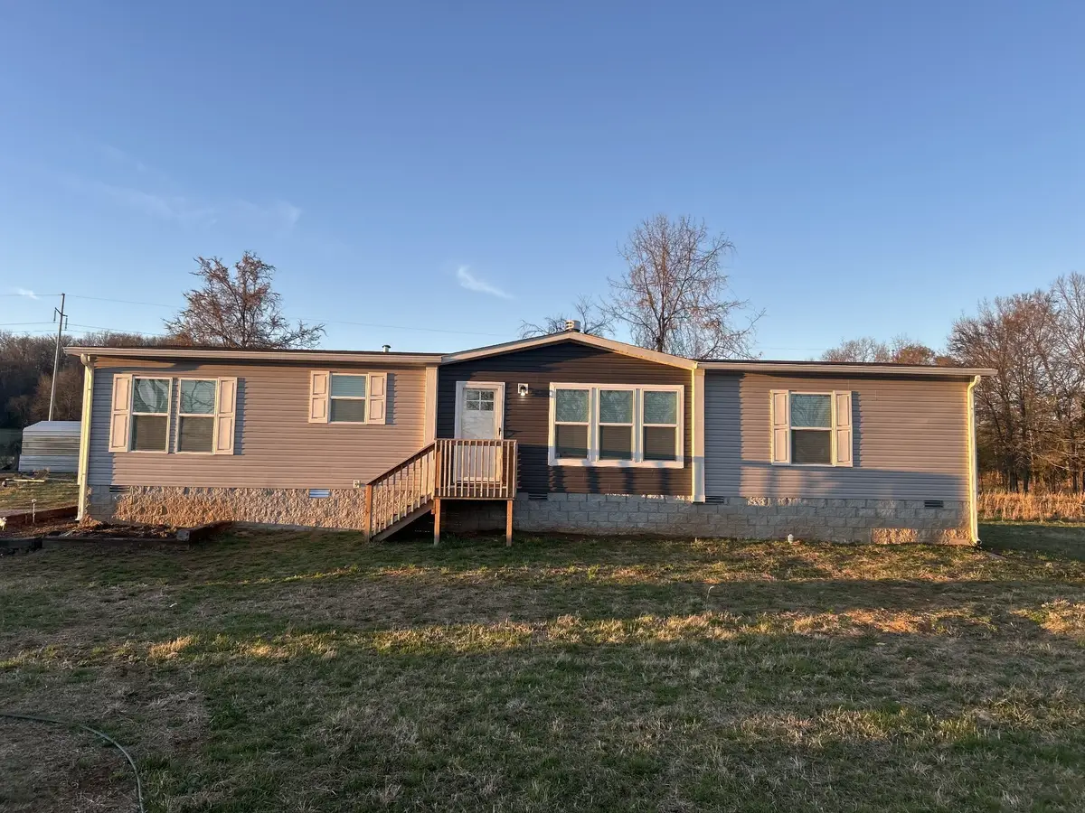 505 Philippi Rd, Wartrace, TN 37183 - #1