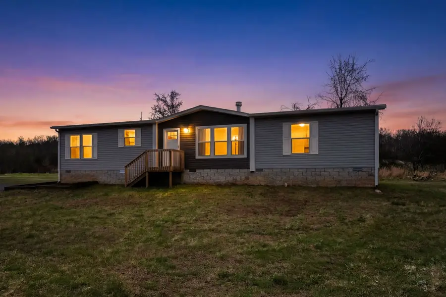 505 Philippi Rd, Wartrace, TN 37183 - #2