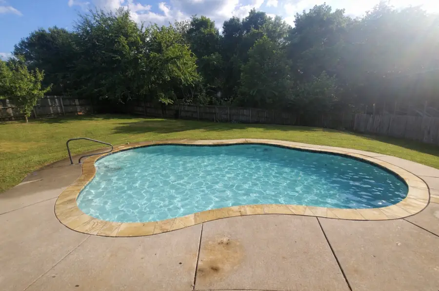 638 Potomac Dr, Clarksville, TN 37043 - #2