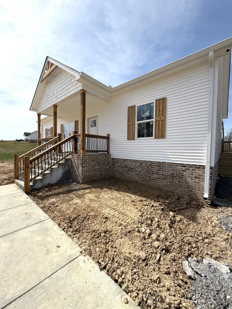 821 Annie Hollow Rd, Westmoreland, TN 37186 - #2