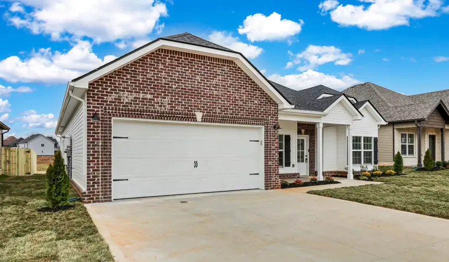 637 Woodrush Dr, Clarksville, TN 37040 - #2