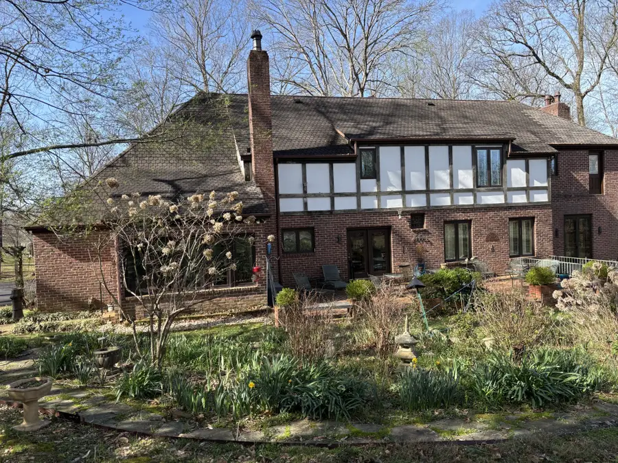 707 Lakeland Dr, McMinnville, TN 37110 - #3