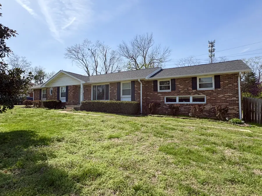 5171 Regent Dr, Nashville, TN 37220 - #2
