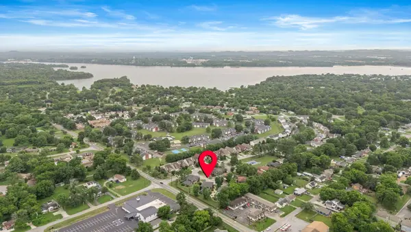 250 Donna Dr #4D, Hendersonville, TN 37075