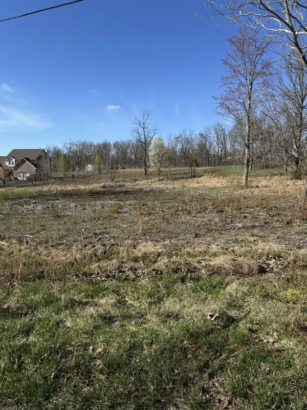 116 Angela Ln, Westmoreland, TN 37186