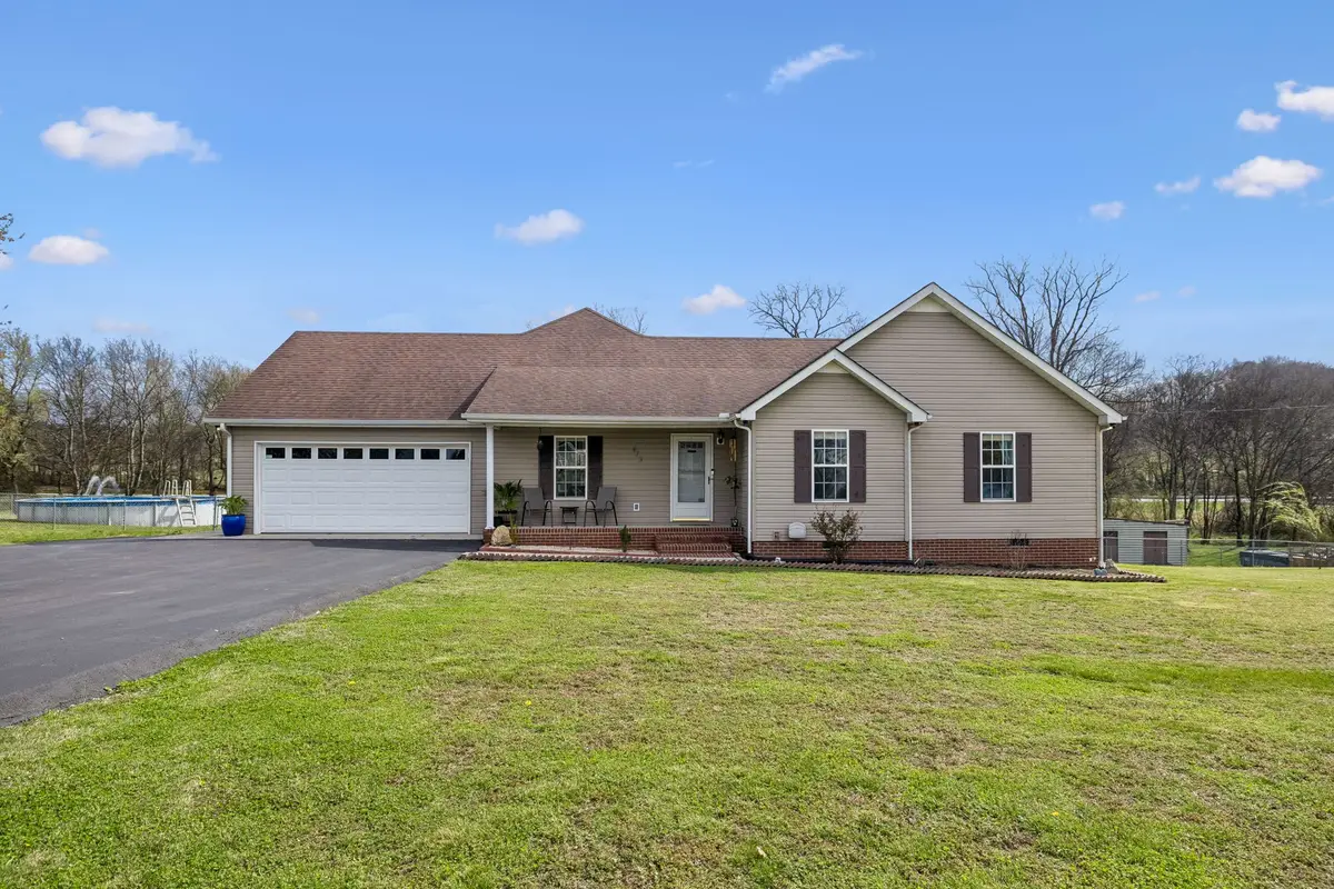 413 Bankshire Rd, Beechgrove, TN 37018 - #1